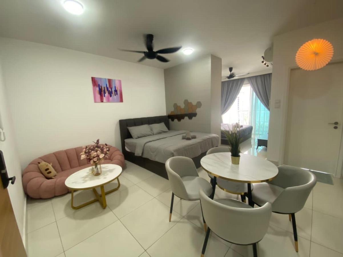 Teega Suites, Puteri Harbour, Iskandar Puteri 누사자야 외부 사진